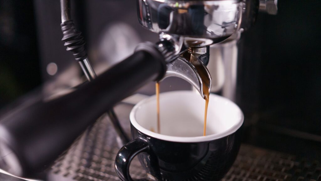 Brewing Bliss: Discover the Perfect Coffee Machine for Your Home 